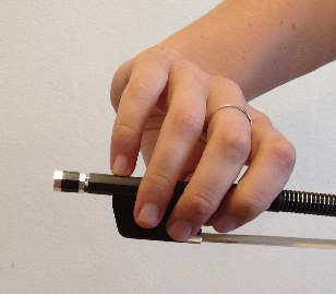 violin bow hold leopold Mozart