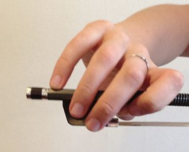 new russion violin bow hold